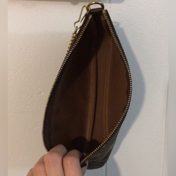 💖RARE💖 Louis Vuitton Vintage Bucket Mini Pochette Pouch - Picture 8 of 9